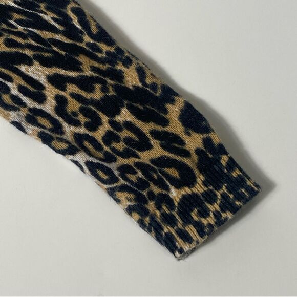 Boston Proper Animal Print Floral Jewled Button Front Cardigan Women's Size M - Picture 7 of 16